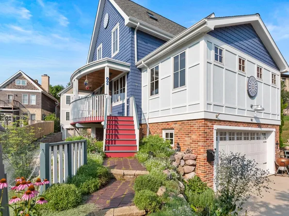 431 North Powers STREET, Port Washington, WI 53074