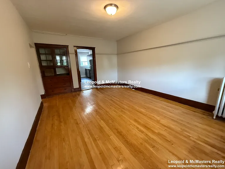 133 Davis Ave #1 — Photo 19