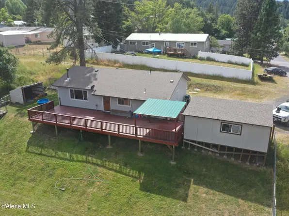 1011 S 1st St, Saint Maries, ID 83861