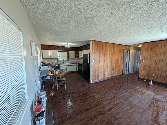 2nd image of 3660 Dixie Hwy NE #Us-1-2