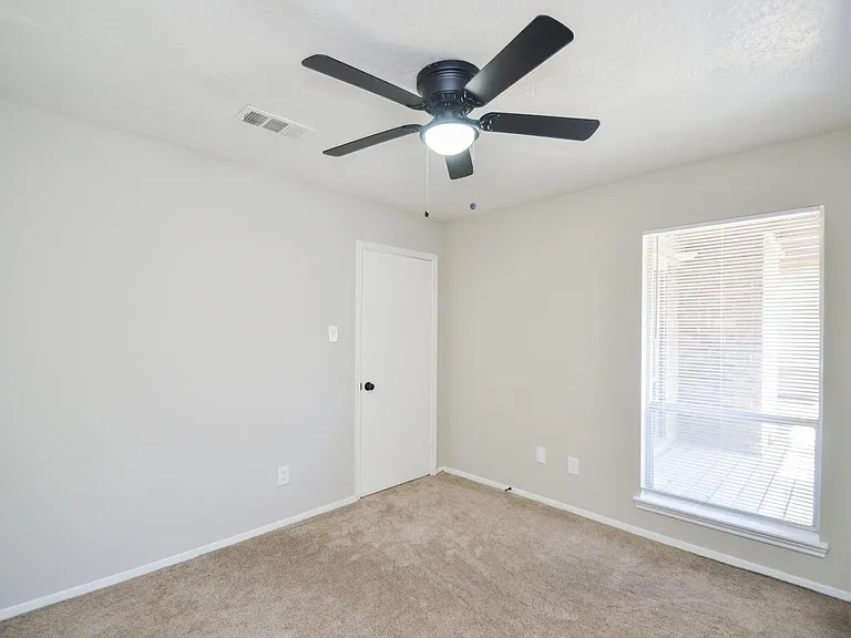 123 Cypress Ln — Photo 21