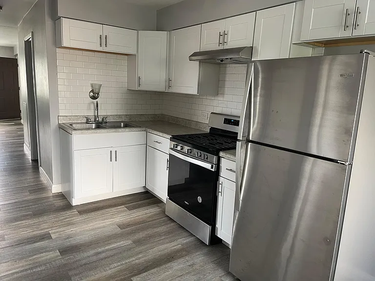 14000 Char Ln #3N — Photo 4