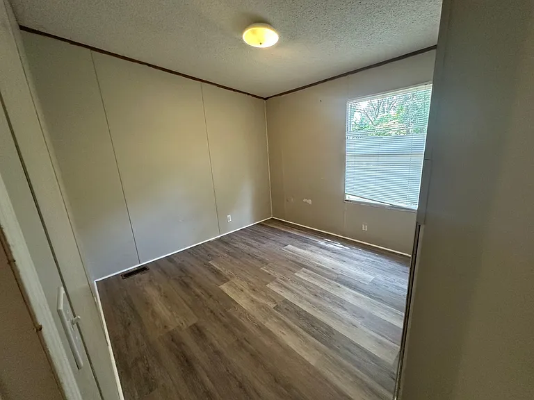 16521 Timberwood — Photo 16