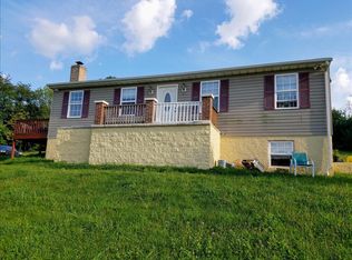 6555 Steltz Rd, Glen Rock, PA 17327