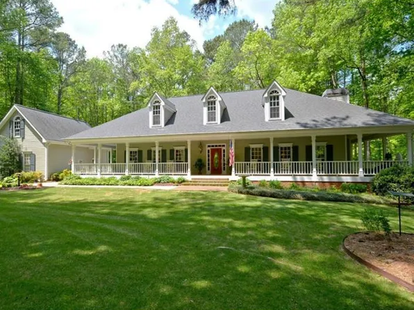 5191 Hermitage Dr, Powder Springs, GA 30127