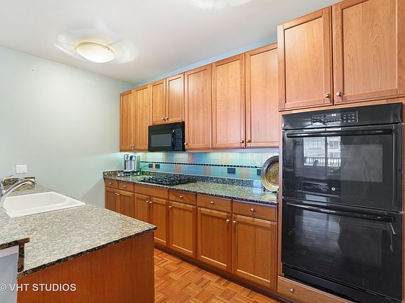 5th image of 530 N Lake Shore Dr APT 1704