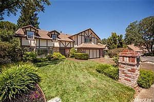 1st image of 9260 Shady Tree Ct