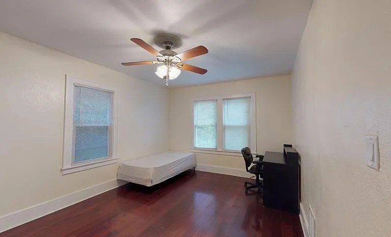 1408 E Genesee St — Photo 11