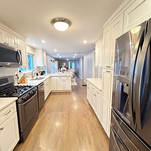 20 Marble St #2 — Photo 5