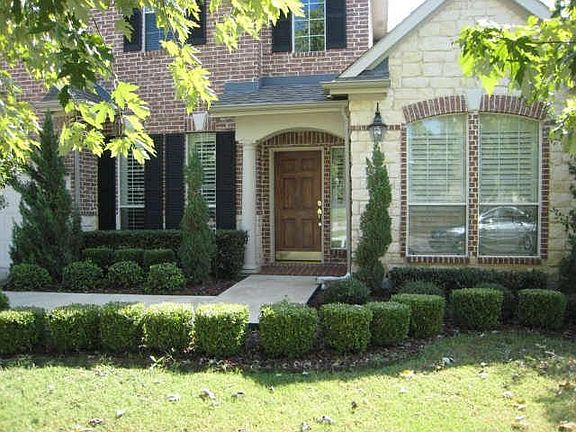 2nd image of 1805 Chessington Ln