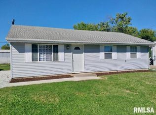 107 Briar Ln, Washington, IL 61571