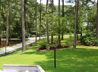 1117 Wake Robin Ln, Cary, NC 27519