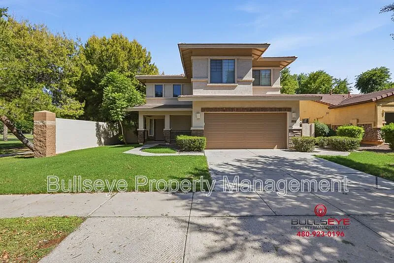4224 E Bruce Ct