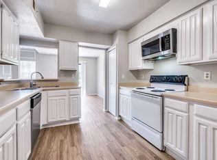 2220 Wamsetta Dr, Arlington, TX 76018