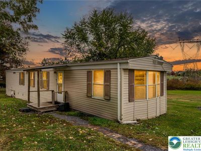 618 Moorestown Dr, Bath, PA, 18014