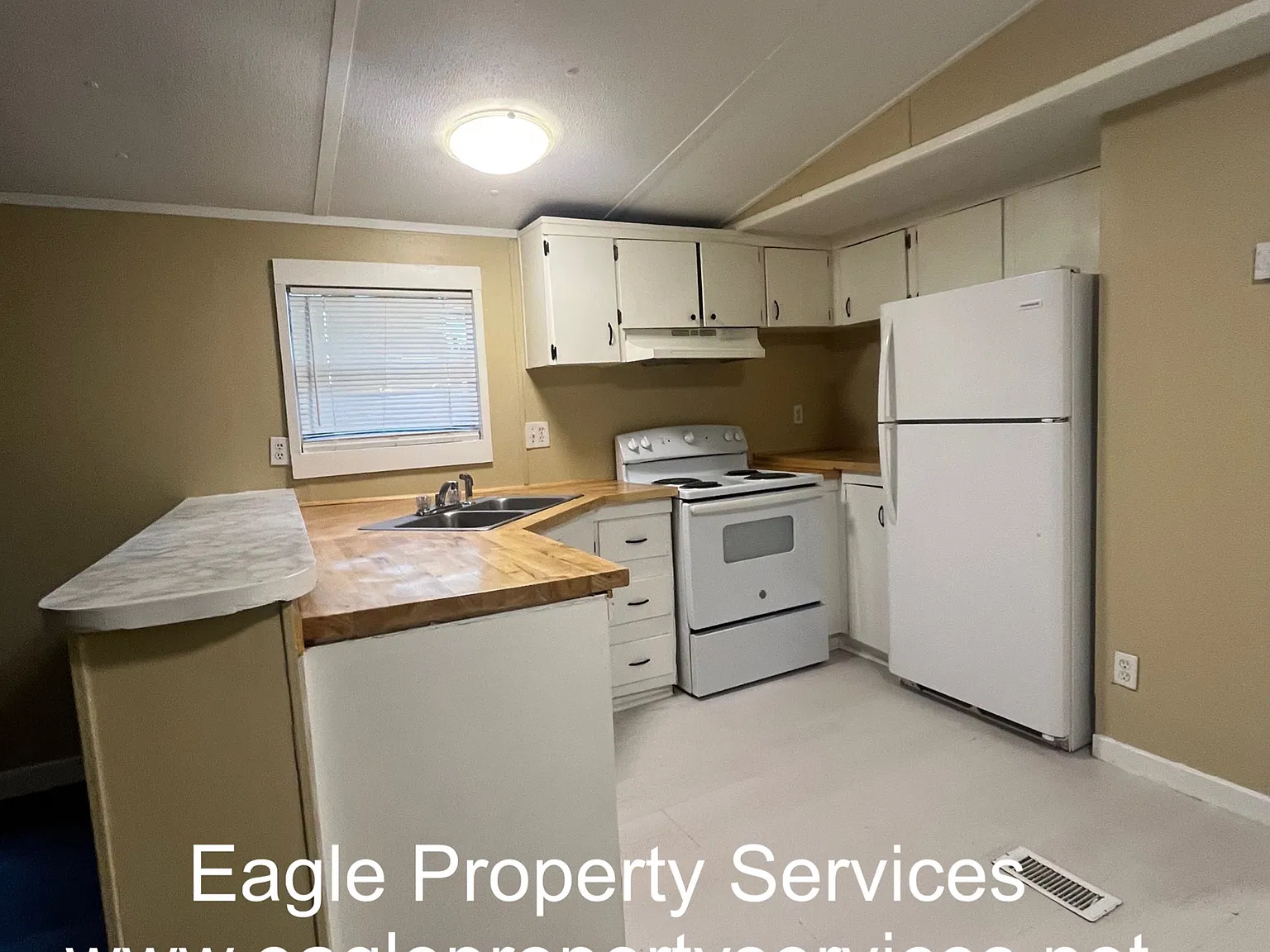 1546 River Rd - I — Photo 2