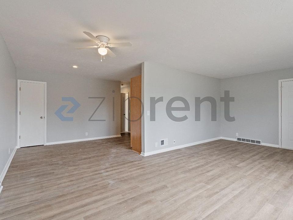1st image of 3366 Craig Ave