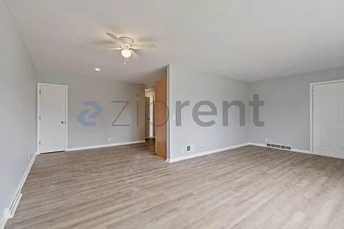 3366 Craig Ave Photo 1