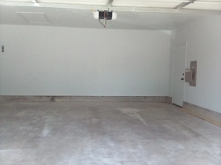 8229 N McKee Blvd — Photo 28