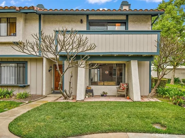 9848 Mammoth Dr, Montclair, CA 91763