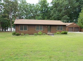 138 Mooresville Park Cir, Clarksville, VA 23927