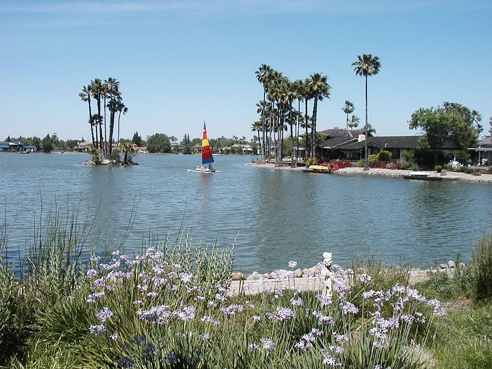 view of lake
