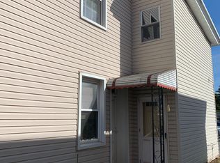 11 N Reamstown Rd APT 3, Stevens, PA 17578