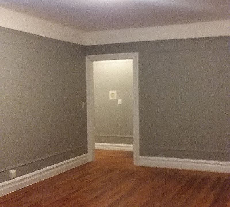 2nd image of 427 W 51st St APT 1N