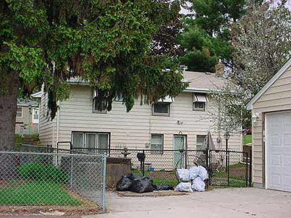 2nd image of 2204 Waukon Ave