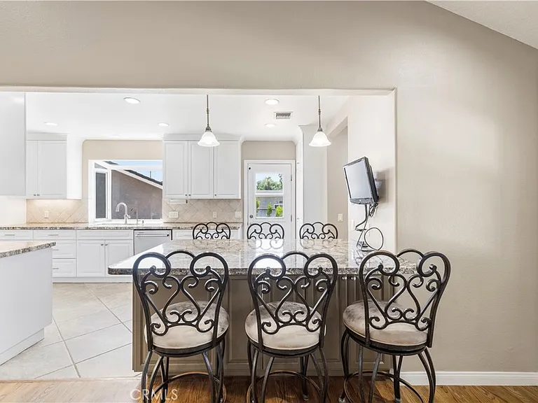 9141 Wheatland Ave — Photo 12