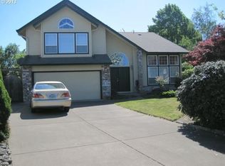 540 Lynnbrook Dr, Eugene, OR 97404