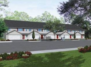 632 Tanager Rd, Mankato, MN 56001