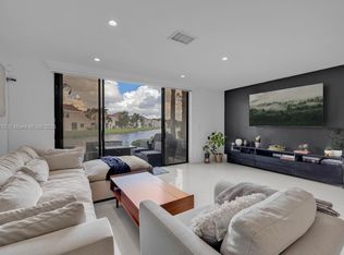 10731 NW 14th St APT 275, Plantation, FL 33322