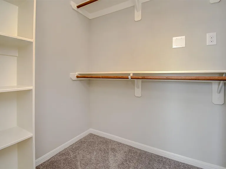 3221 Hatteras Dr — Photo 27