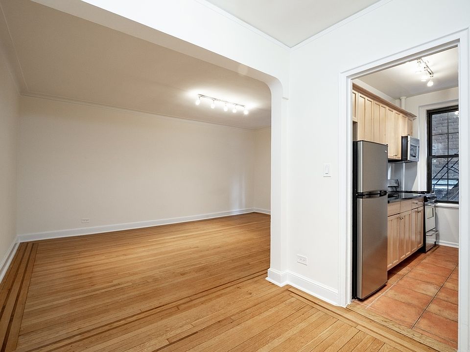 1st image of 212 W 22nd St APT 2L