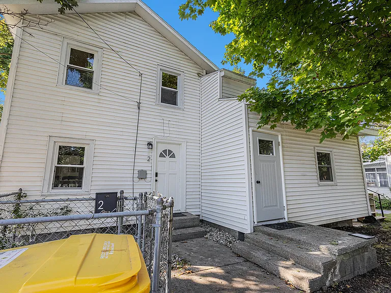 37 Gold Ave NW #2 — Photo 20
