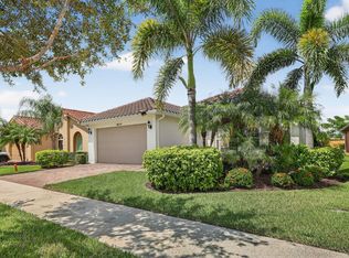 9624 SW Royal Poinciana Drive, Port St Lucie, FL 34987