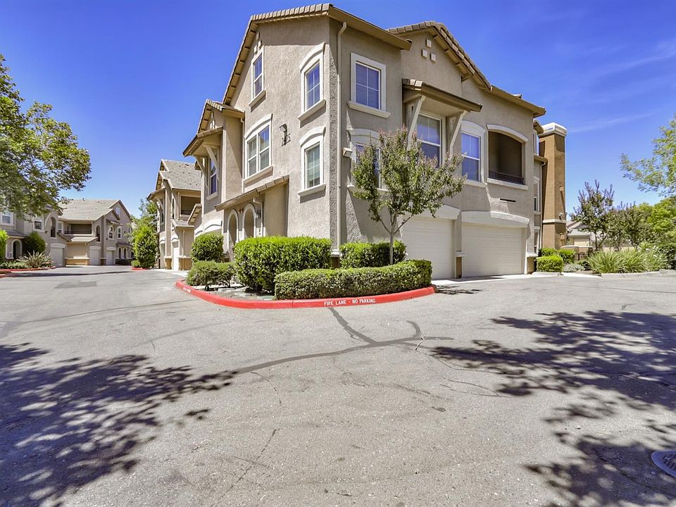 1st image of 2475 Genova St Unit 3