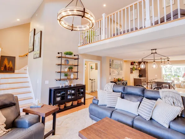 96 Brook Hill, Meredith, NH 03253