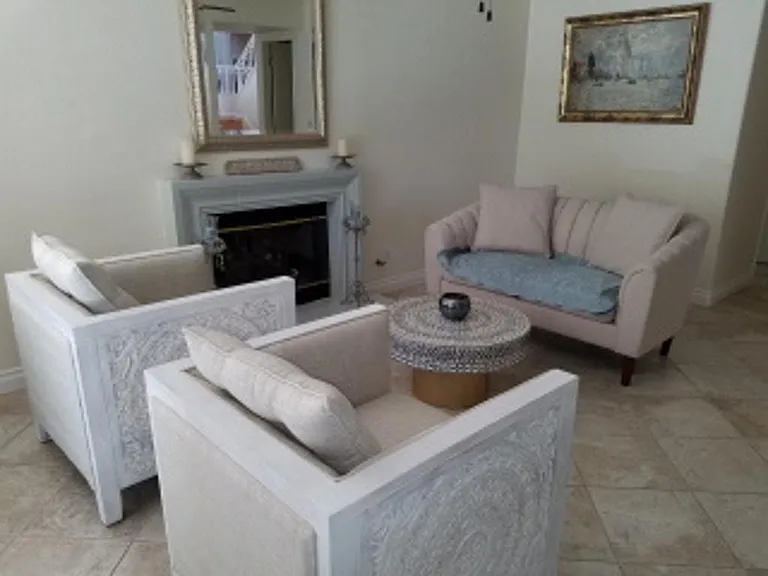 2 Portofino Dr — Photo 9