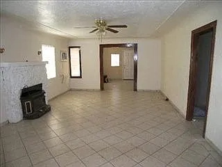 224 Imperial Ave photo 1