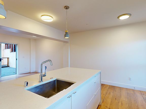 4th image of 3420 Market St APT 14