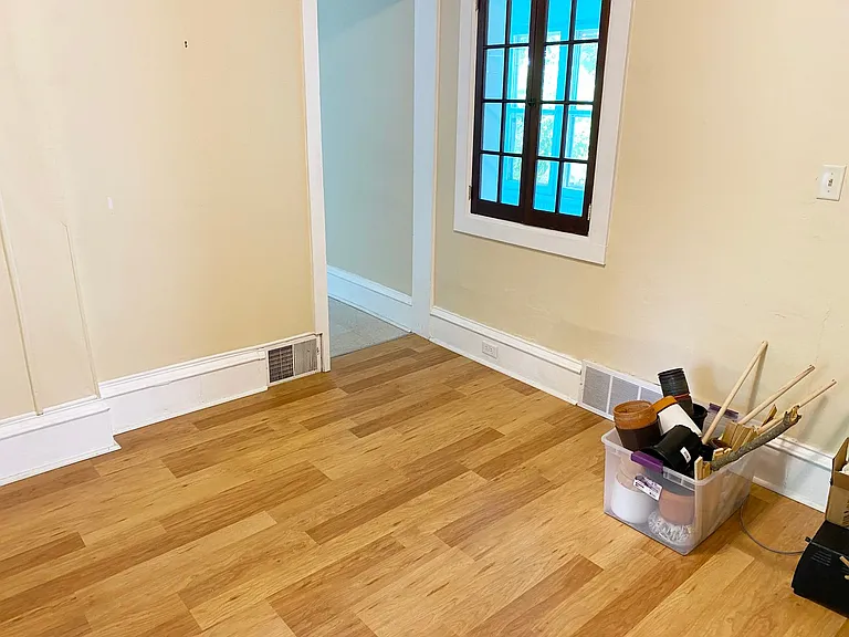 810 Steuben St — Photo 6
