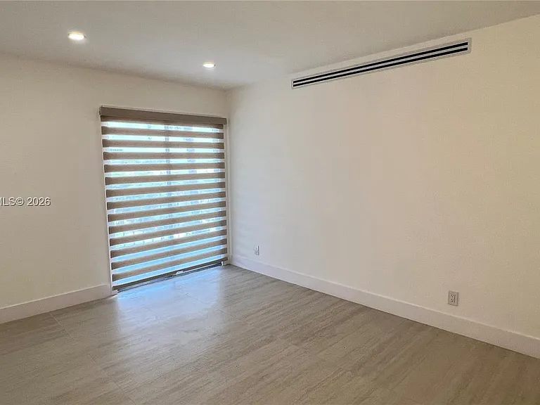 801 NW 47th Ave #518W — Photo 11