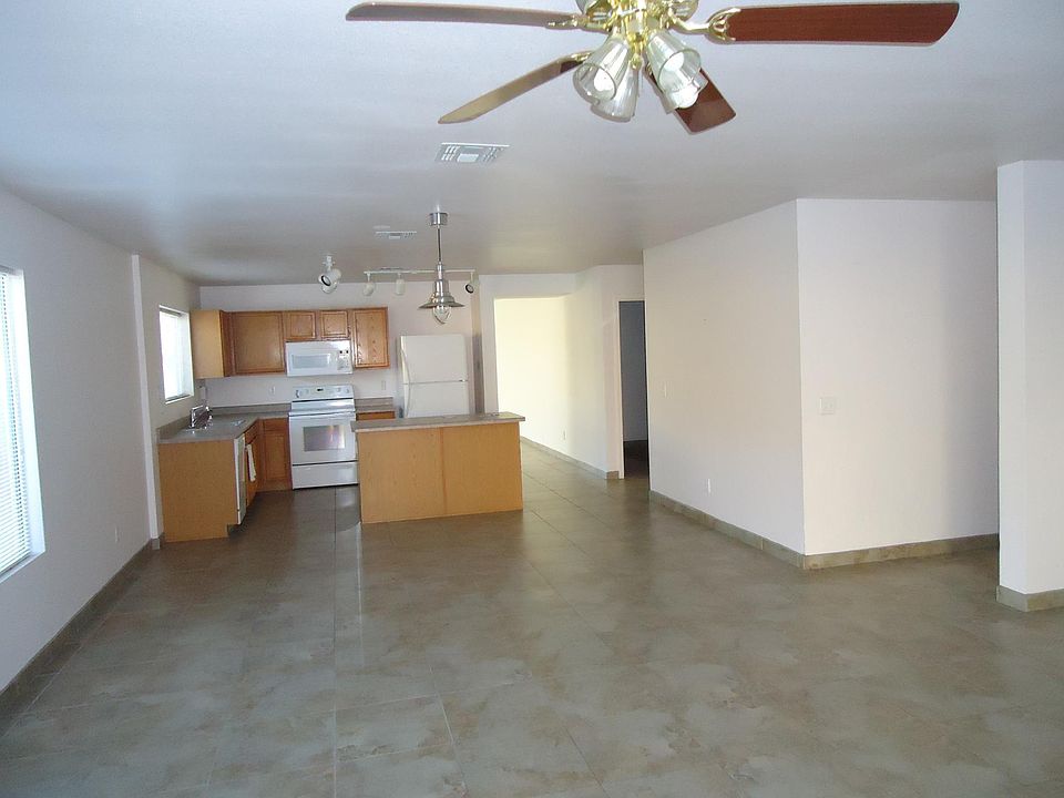 2nd image of 9406 N Grasshopper Dr
