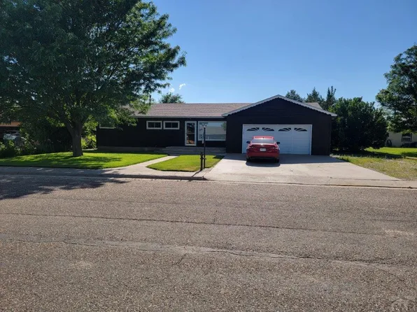 702 Goff St, Eads, CO 81036