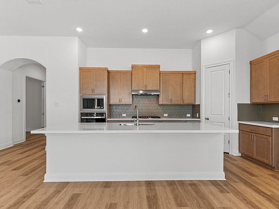 6th image of this home