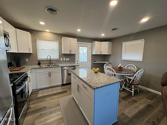 4th image of 287 Guinn Dr