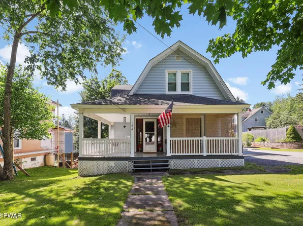176 Carbondale Rd, Waymart, PA 18472