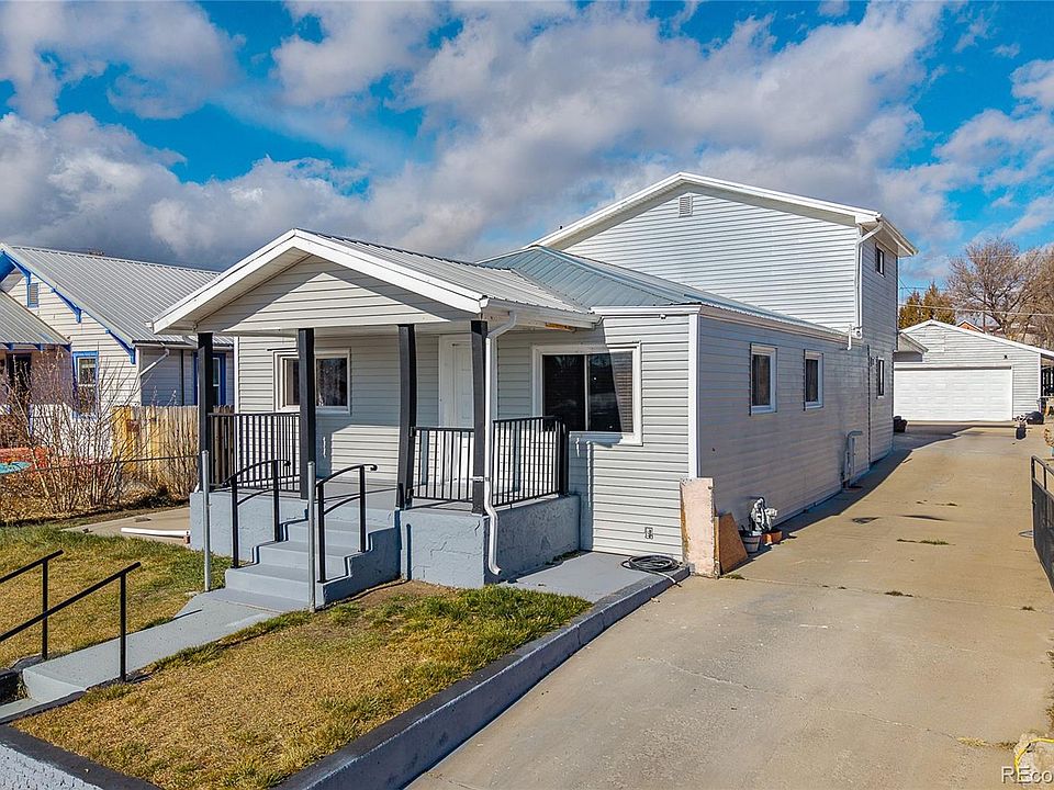 1st image of 315 E Strong Avenue